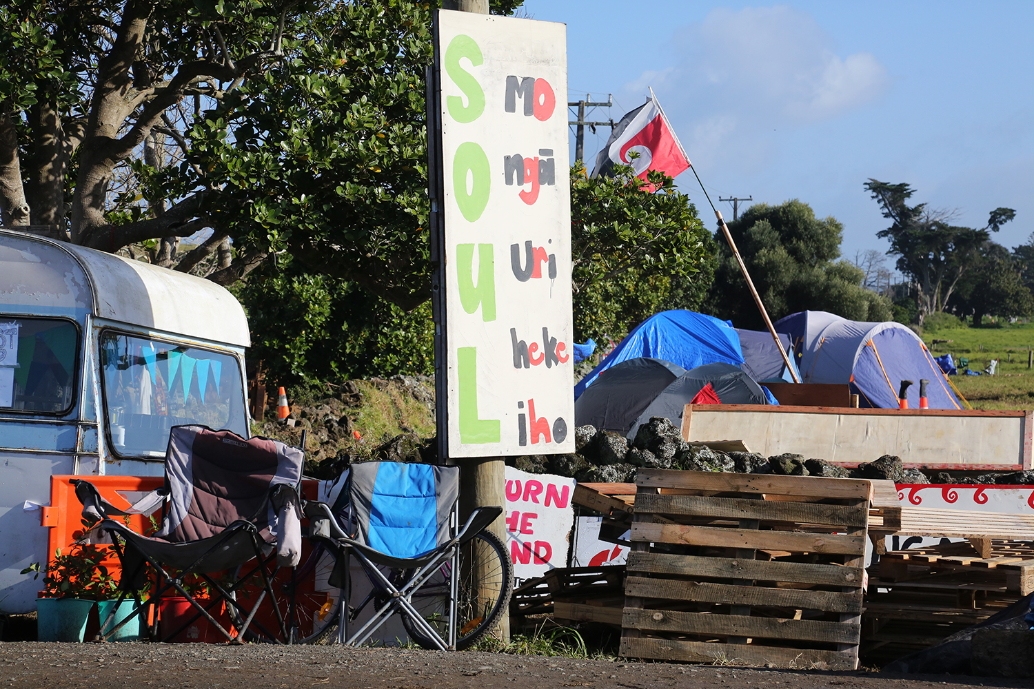 Maori Land Protest : Ihumatao : Auckland : New Zealand : Richard Moore : Journalist : Photographer :