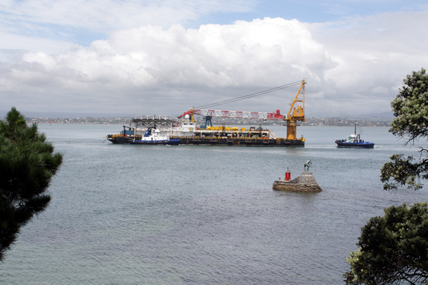 Smit Borneo, Crane Barge, Rena Disaster, Oil Spill, Tauranga, New Zealand